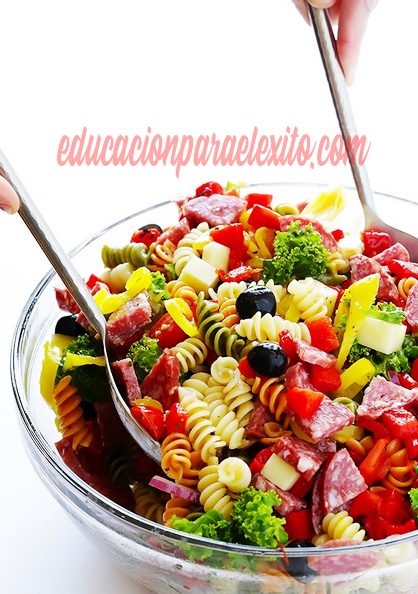 Rainbow Antipasto Pasta Salad Easy Christmas Recipes