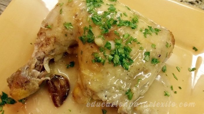 Rustic Chicken With Garlic Gravy